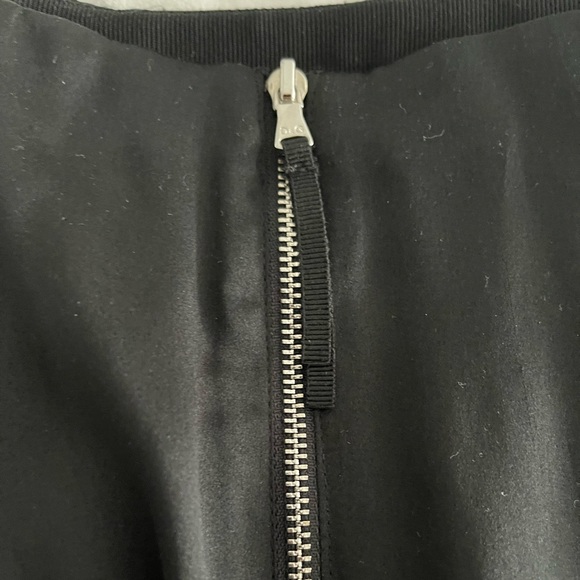 Knee length silk D&G dress- color black as good as new! Size S - Picture 1 of 4
